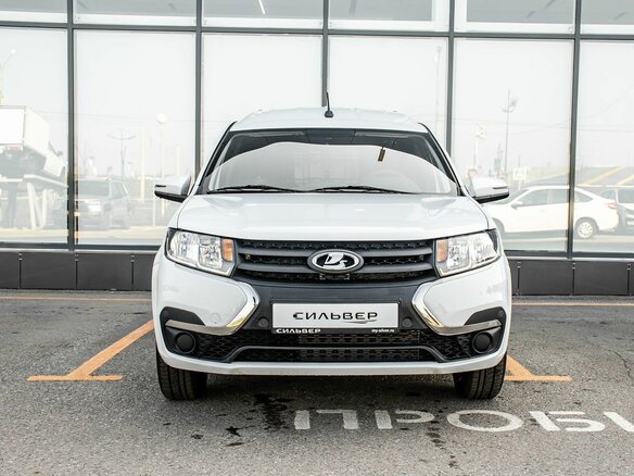 2026 Lada (ВАЗ) Largus I Рестайлинг, белый, 1797000 рублей - вид 3