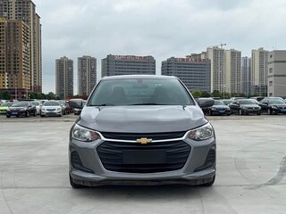 2022 Chevrolet Onix II, серый, 930000 рублей, вид 2