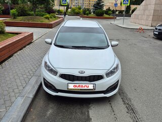 2018 Kia Ceed II Рестайлинг, белый, 1020000 рублей, вид 5