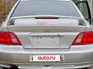 2001 Mitsubishi Galant VIII Рестайлинг, серебристый, 130000 рублей, вид 5