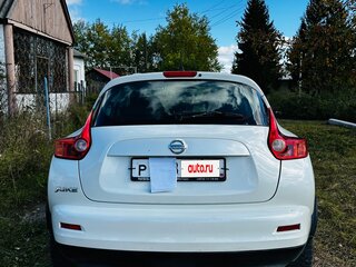 2013 Nissan Juke I, белый, 820000 рублей, вид 3