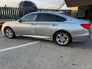 2018 Honda Accord X, серый, 2090000 рублей, вид 4