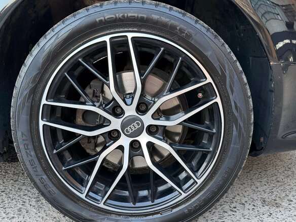 2007 Audi A4 III (B7), чёрный - вид 33
