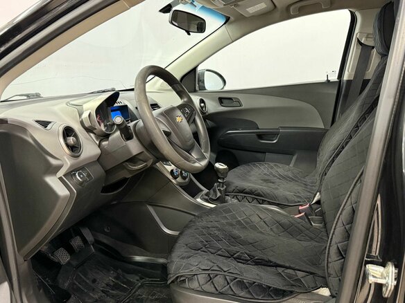2012 Chevrolet Aveo II, чёрный, 470000 рублей - вид 10