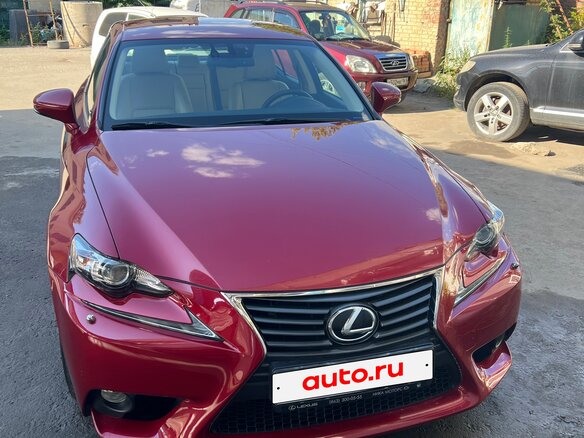 2014 Lexus IS 250 III, красный, 2500000 рублей