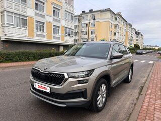 2022 Skoda Kodiaq I Рестайлинг, коричневый, 3980000 рублей, вид 2