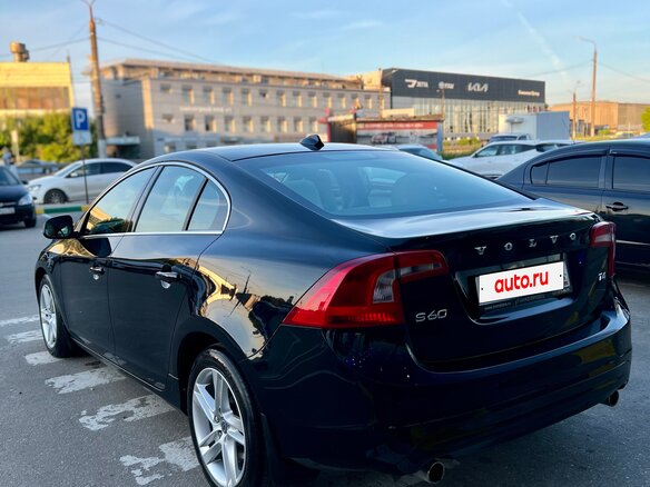 2014 Volvo S60 II Рестайлинг, чёрный, 1549000 рублей - вид 4