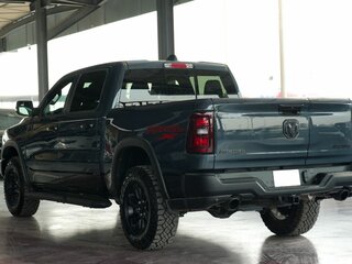2025 Ram 1500 Crew Cab V Рестайлинг, синий, 10800000 рублей, вид 4