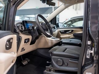 2026 Mercedes-Benz V-Класс Long 300 d длинный III (W447) Рестайлинг 2, чёрный, 11000000 рублей, вид 3