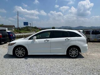 2014 Honda Stream II Рестайлинг, белый, 985000 рублей, вид 4