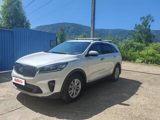 2019 Kia Sorento III Prime Рестайлинг, белый, 2700000 рублей, вид 5