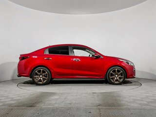 2017 Kia Rio IV, красный, 1195000 рублей, вид 4