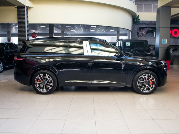 2026 Lynk & Co 900, чёрный, 7850000 рублей - вид 3