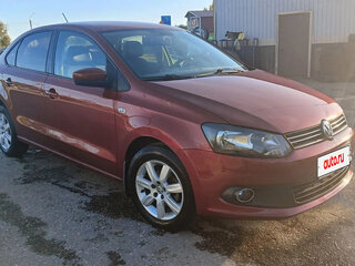 2012 Volkswagen Polo V, красный, 550000 рублей, вид 4