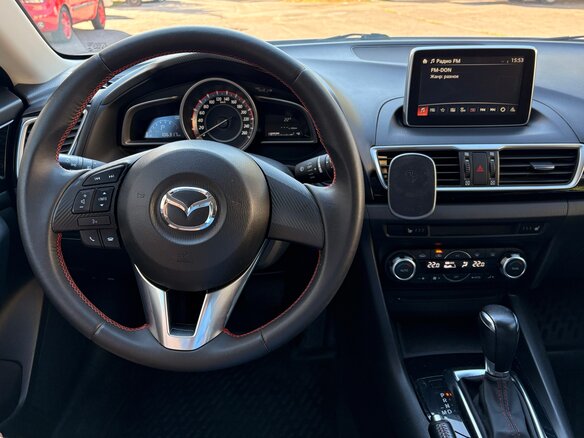 2016 Mazda 3 III (BM) Рестайлинг, белый - вид 7