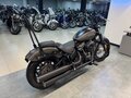 2017 Harley-Davidson Street Bob, серый, 1310000 рублей - вид 6
