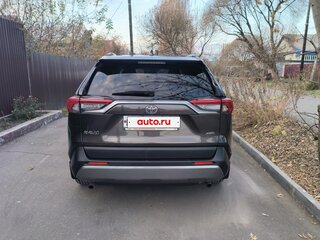 2021 Toyota RAV4 V (XA50), коричневый, 3300000 рублей, вид 5