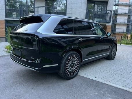2025 Zeekr 9X 55 kWh, чёрный, 10990000 рублей, вид 4