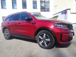 2021 Kia Sorento IV, красный, 2391685 рублей, вид 3
