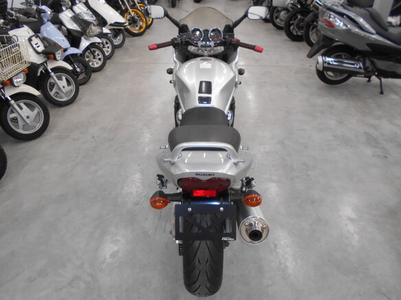 2002 Suzuki Bandit 1200, серебристый, 360000 рублей - вид 7