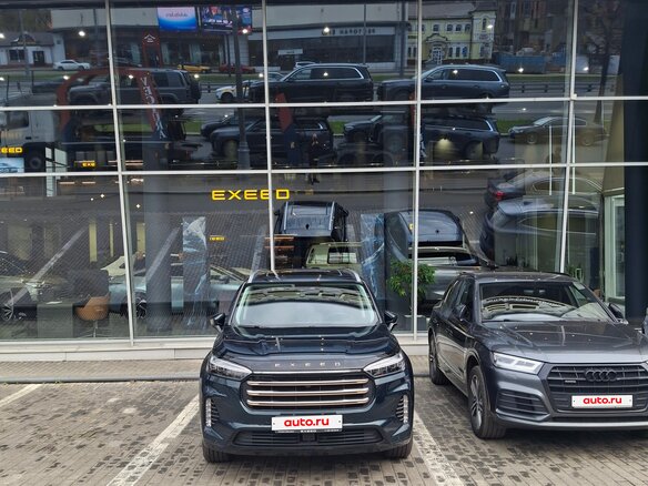 2023 Exeed VX I, зелёный, 3200000 рублей - вид 2