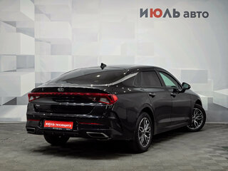 2020 Kia K5 III, чёрный, 2650000 рублей, вид 4