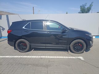 2020 Chevrolet Equinox III, чёрный, 1650000 рублей, вид 3
