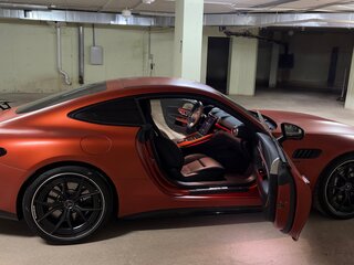 2025 Mercedes-Benz AMG GT 43 II, оранжевый, 17500000 рублей, вид 3