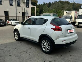 2013 Nissan Juke I, белый, 880000 рублей, вид 4
