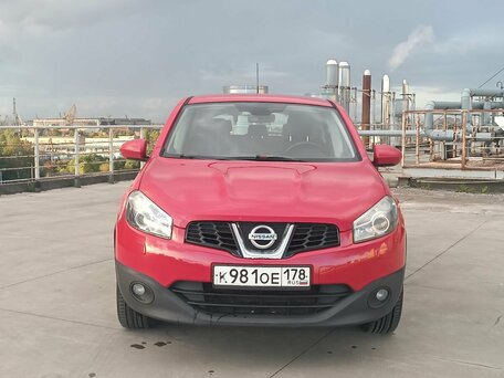 2011 Nissan Qashqai I Рестайлинг, красный, 750000 рублей, вид 2