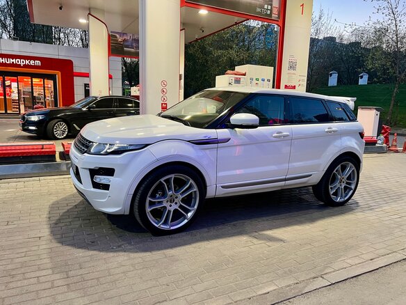 2012 Land Rover Range Rover Evoque 6-speed I, белый, 2300000 рублей - вид 4
