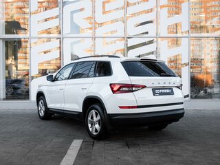2019 Skoda Kodiaq I, белый, 2145000 рублей, вид 2