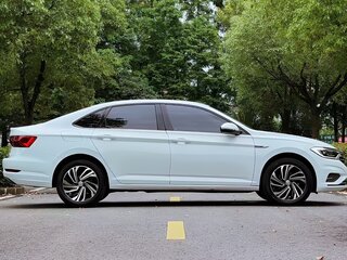 2022 Volkswagen Sagitar III, белый, 1725000 рублей, вид 4