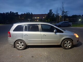 2008 Opel Zafira B Рестайлинг, серый, 340000 рублей, вид 3