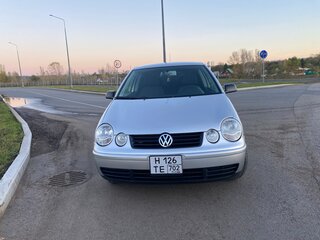 2002 Volkswagen Polo IV, серебристый, 244000 рублей, вид 1