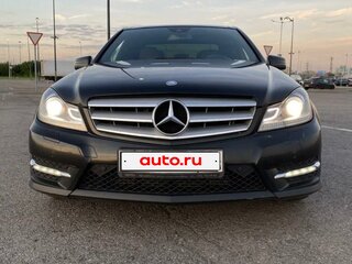 2013 Mercedes-Benz C-Класс 180 III (W204) Рестайлинг, чёрный, 1750000 рублей, вид 2