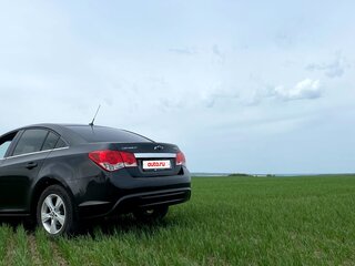 2013 Chevrolet Cruze I Рестайлинг, чёрный, 760000 рублей, вид 2