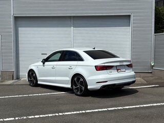 2022 Audi A3 35 TFSI IV (8Y), белый, 1550000 рублей, вид 3