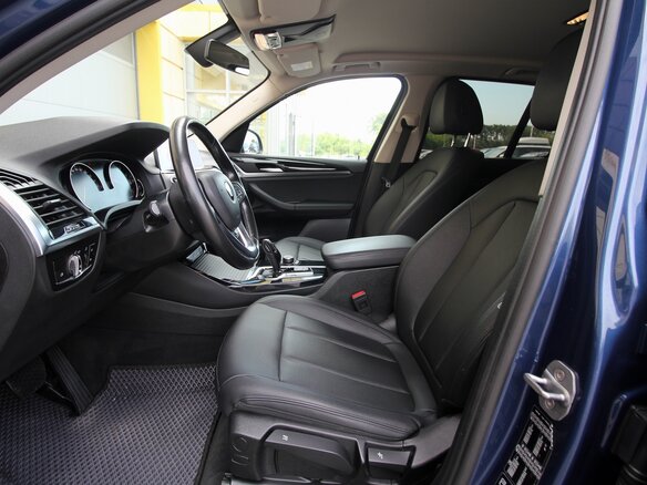 2020 BMW X3 20i xDrive III (G01), синий, 3295000 рублей - вид 11