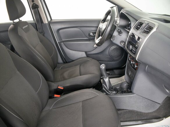 2019 Renault Logan Stepway II Рестайлинг, белый, 1299000 рублей - вид 9