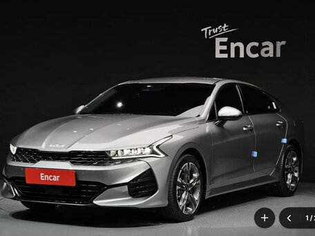 2022 Kia K5 III, серебристый, 1950000 рублей, вид 1