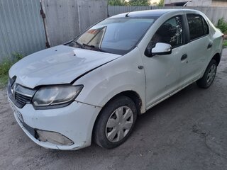 2015 Renault Logan II, белый, 180000 рублей, вид 2