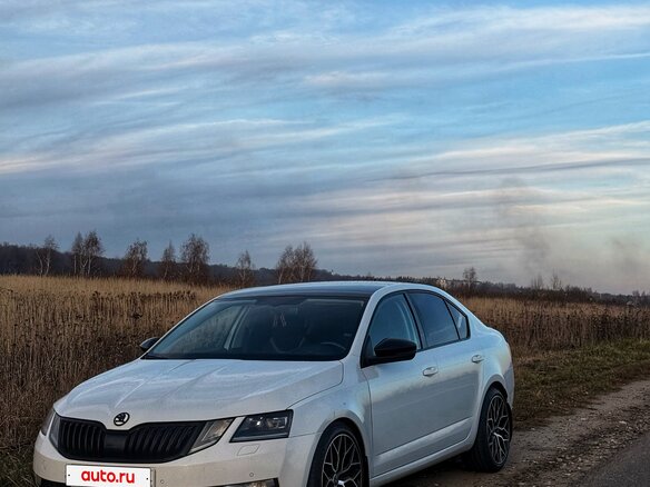 2019 Skoda Octavia III (A7) Рестайлинг, белый, 2390000 рублей