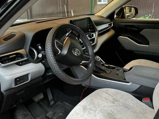 2020 Toyota Highlander IV (XU70), чёрный, 3600000 рублей, вид 5