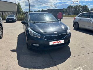 2013 Kia Ceed II, чёрный, 950000 рублей, вид 2