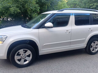 2015 Skoda Yeti I Рестайлинг, белый, 1300000 рублей, вид 2
