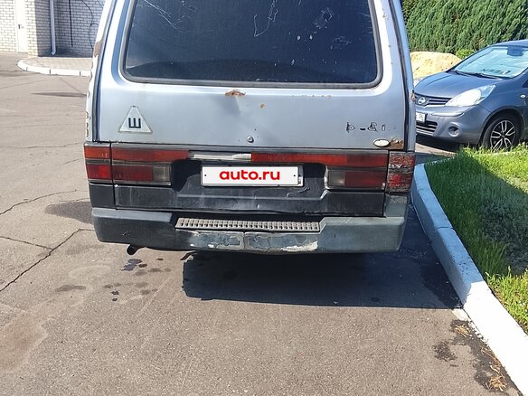 1996 Kia Besta, серебристый, 180000 рублей