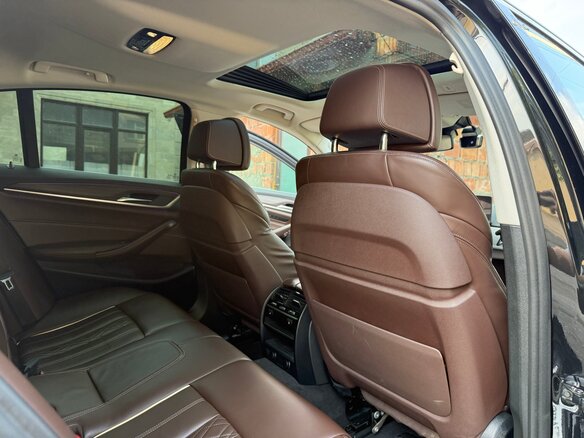 2018 BMW 5 серии 520d xDrive VII (G30/G31/G38), чёрный - вид 13