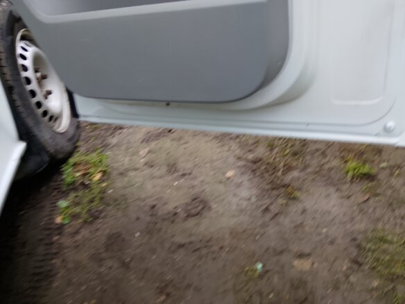 2011 Volkswagen Transporter, белый, 1100000 рублей - вид 15