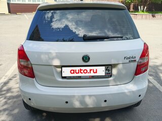 2012 Skoda Fabia II Рестайлинг, белый, 800000 рублей, вид 5